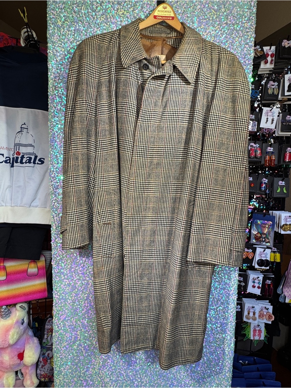 Vintage Burberry 1970’s Houndstooth Plaid Trench Coat